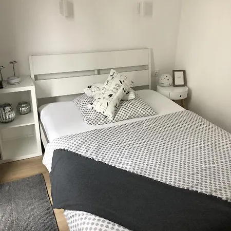 Дом отдыха Tiny Haus Liederbach *