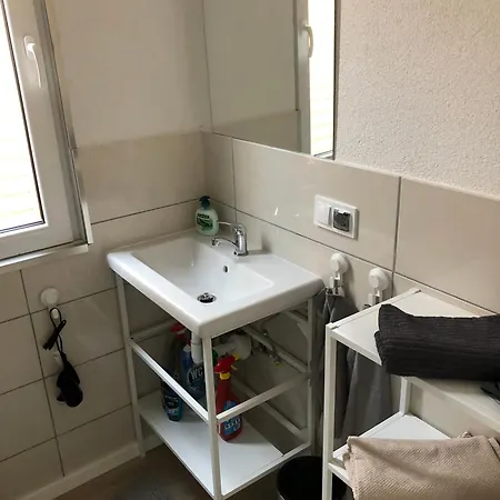 Tiny Haus Liederbach * Άλσφελτ